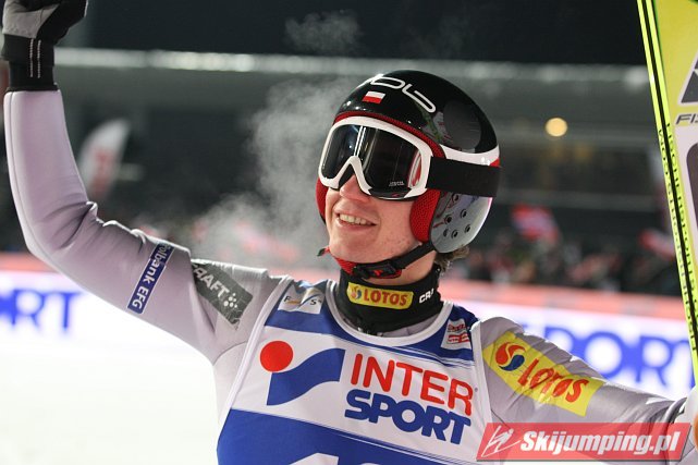 001 Kamil Stoch